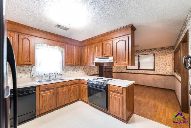 103 Sunnybrook Ct., Warner Robins, GA 31088