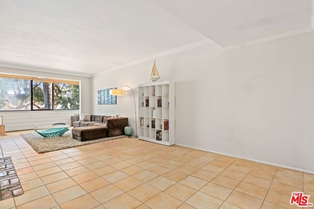 310 Tahiti Way 103, Marina Del Rey, CA 90292