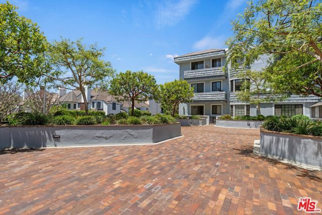 310 Tahiti Way 103, Marina Del Rey, CA 90292