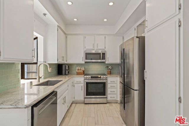 310 Tahiti Way 103, Marina Del Rey, CA 90292