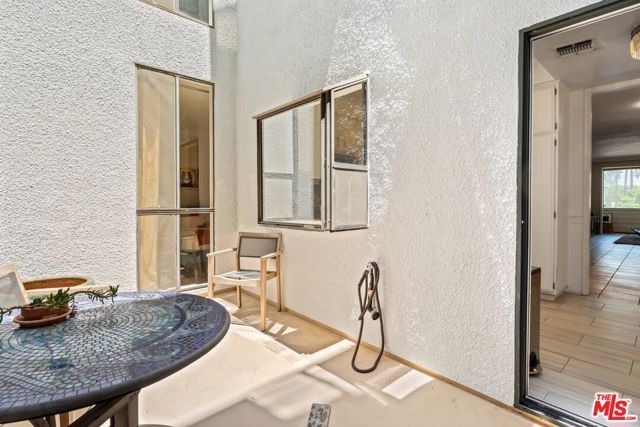 310 Tahiti Way 103, Marina Del Rey, CA 90292