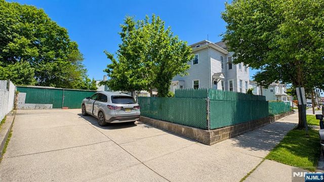 129 Union Street, Hackensack, NJ 07601