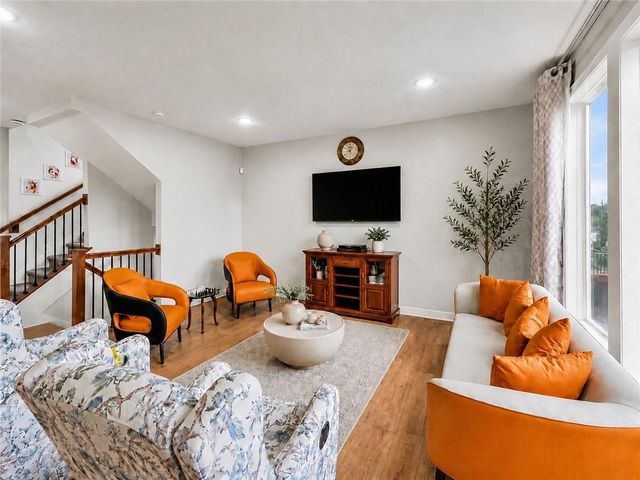 1929 SW Merryman Drive, Lee's Summit, MO 64082