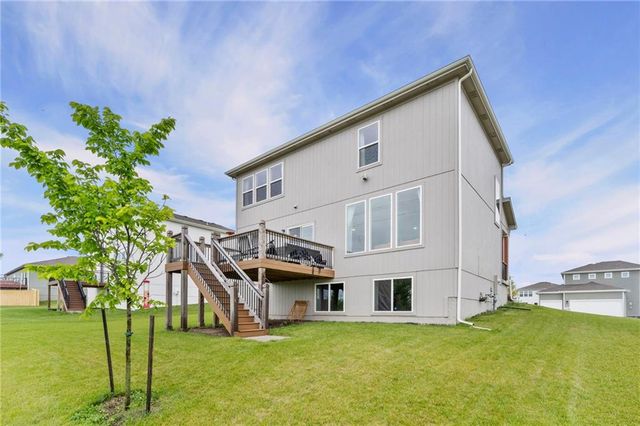 1929 SW Merryman Drive, Lee's Summit, MO 64082