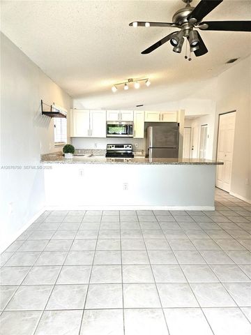 405 Kelly Lane, Weston, FL 33326