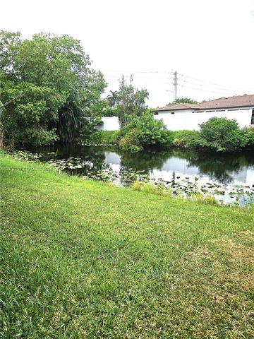 405 Kelly Lane, Weston, FL 33326