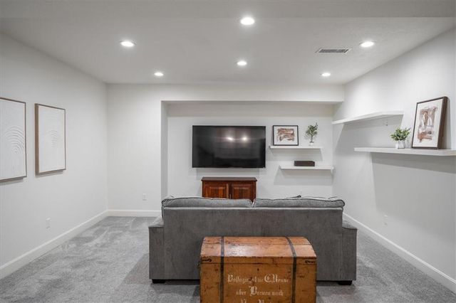 11715 E 229th Street, Peculiar, MO 64078