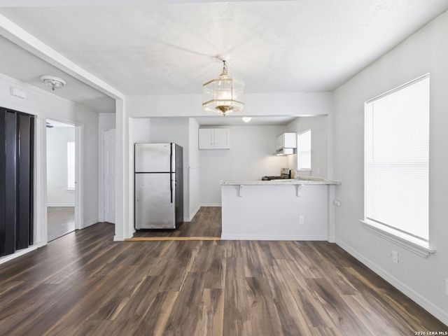 2014 Hays St, San Antonio, TX 78202