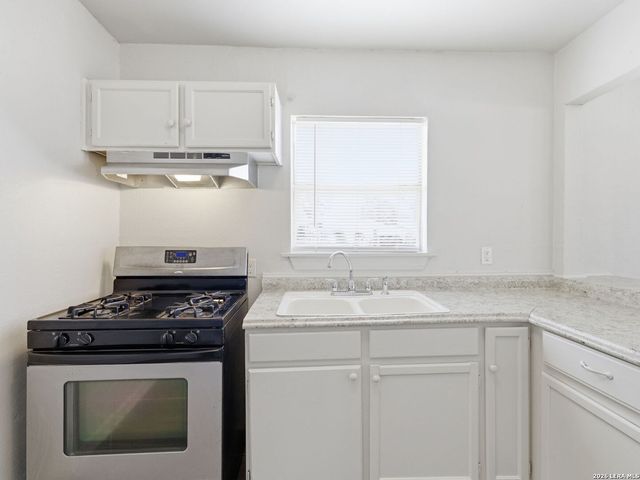 2014 Hays St, San Antonio, TX 78202