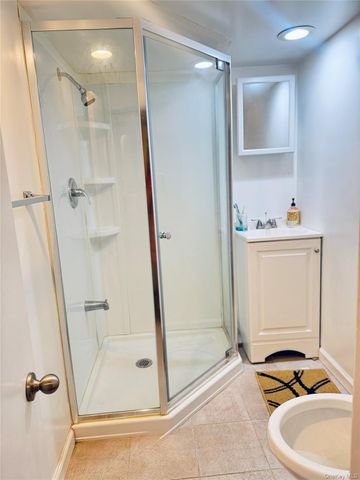 86-29 90th Street, Woodhaven, NY 11421