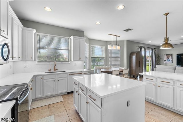 11280 Pond Cypress ST, Fort Myers, FL 33913