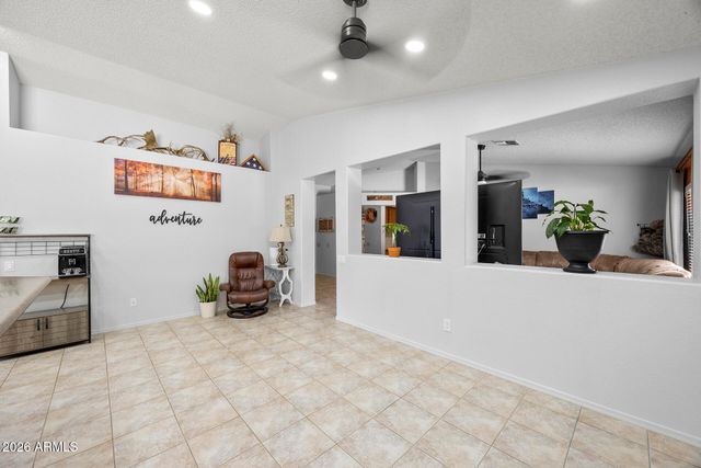 3055 N 64TH Street, Mesa, AZ 85215