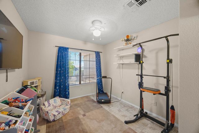 3055 N 64TH Street, Mesa, AZ 85215