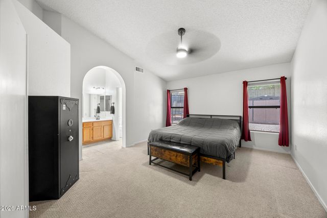 3055 N 64TH Street, Mesa, AZ 85215