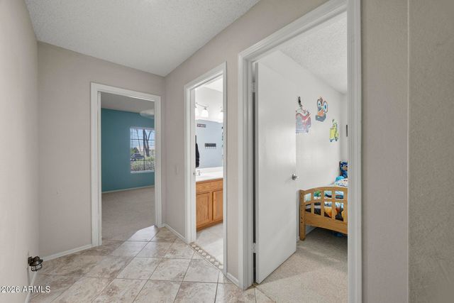 3055 N 64TH Street, Mesa, AZ 85215