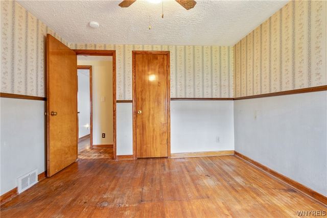 101 Kennedy Road, Cheektowaga, NY 14227