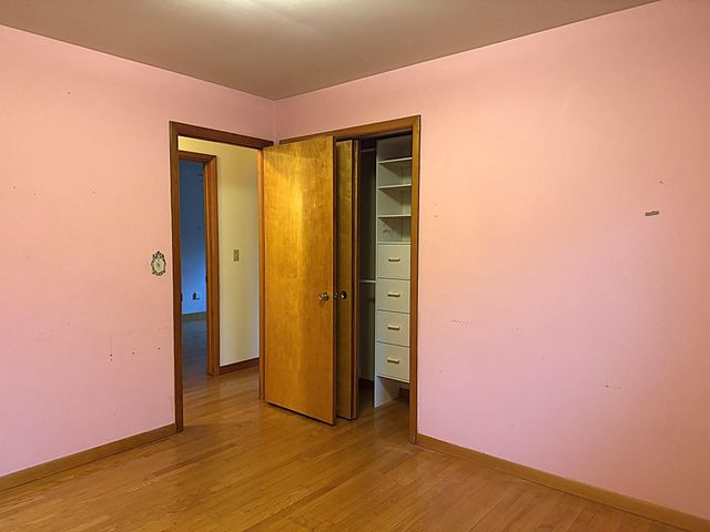 11108 N 550 E, Demotte, IN 46310