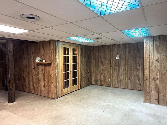 11108 N 550 E, Demotte, IN 46310