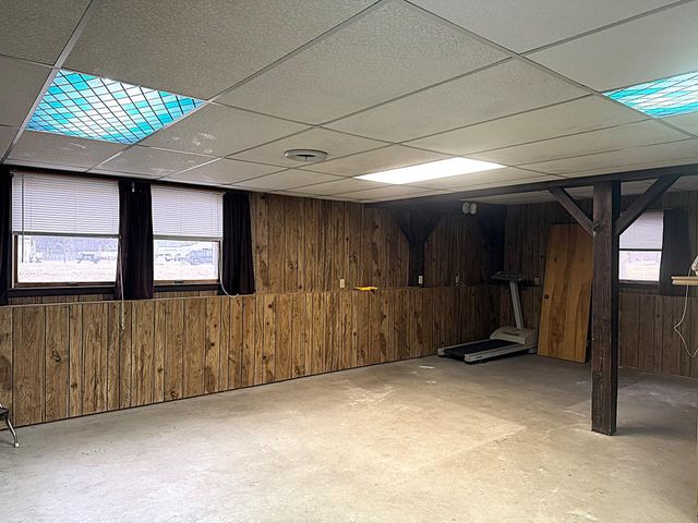 11108 N 550 E, Demotte, IN 46310