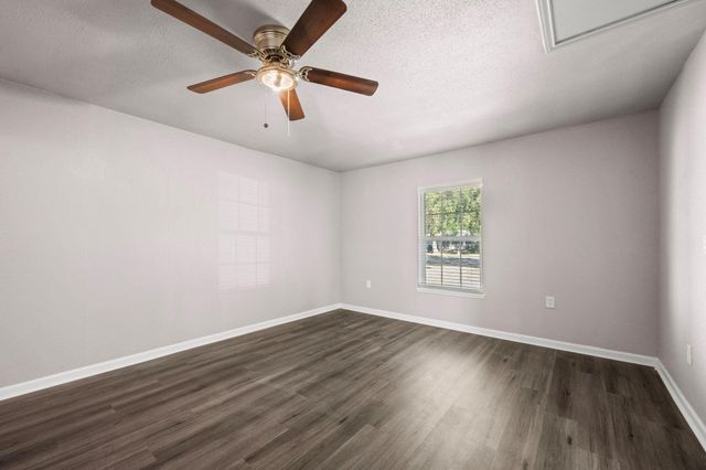 6138 Kenilwood Drive, Houston, TX 77033