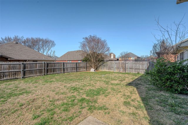 1514 Hanover Lane, Van Alstyne, TX 75495