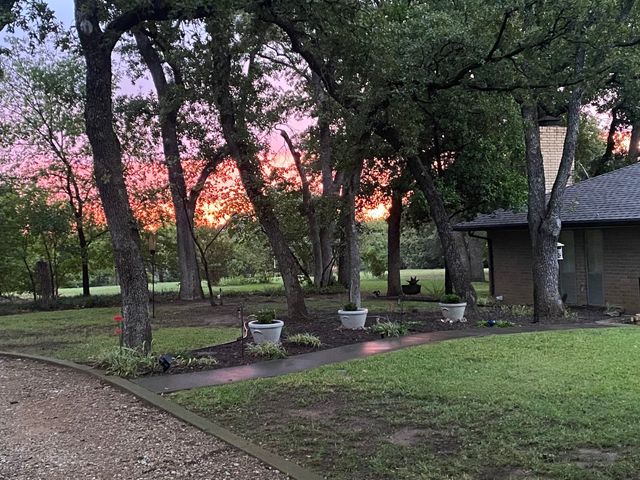 225 Timberline Lane, Southlake, TX 76092