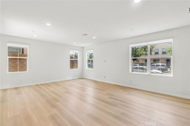 2811 E Kendall, Ontario, CA 91761