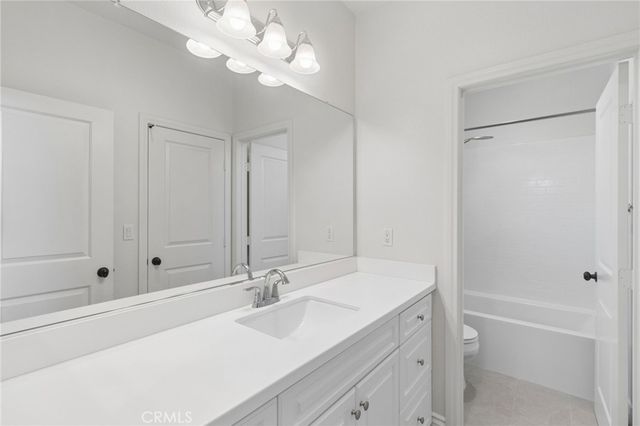 2811 E Kendall, Ontario, CA 91761