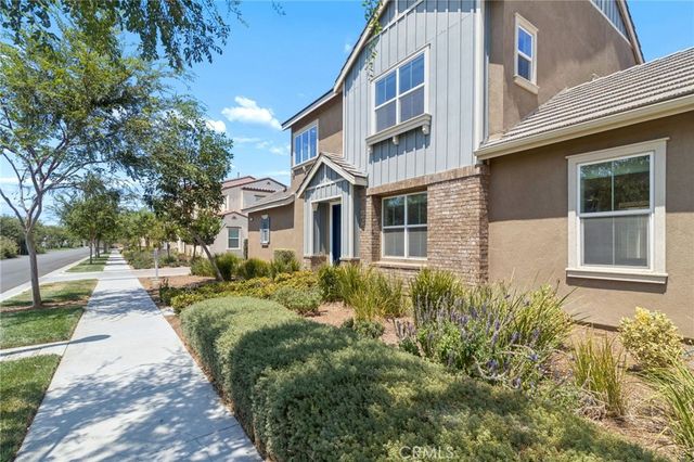 2811 E Kendall, Ontario, CA 91761
