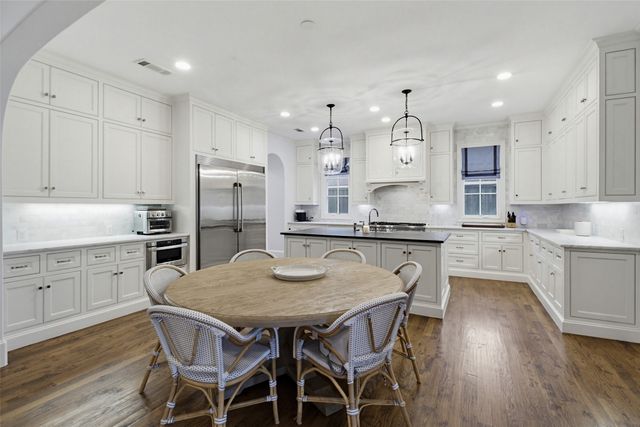 7310 Dominique Drive, Dallas, TX 75214