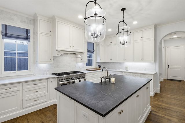 7310 Dominique Drive, Dallas, TX 75214