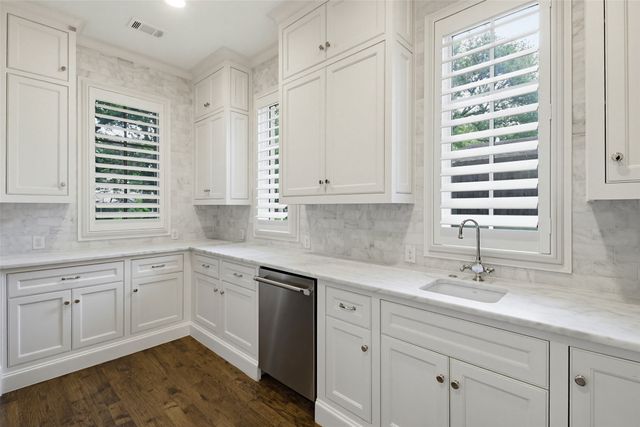 7310 Dominique Drive, Dallas, TX 75214