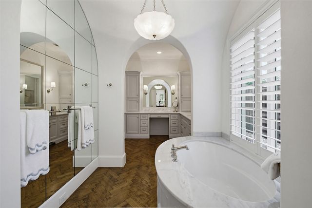 7310 Dominique Drive, Dallas, TX 75214