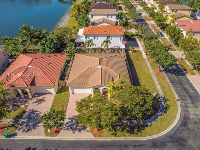 1492 NE 40th Ave, Homestead, FL 33033