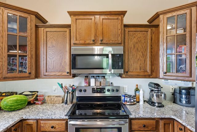 102 Blowing Tree Drive, Georgetown, KY 40324