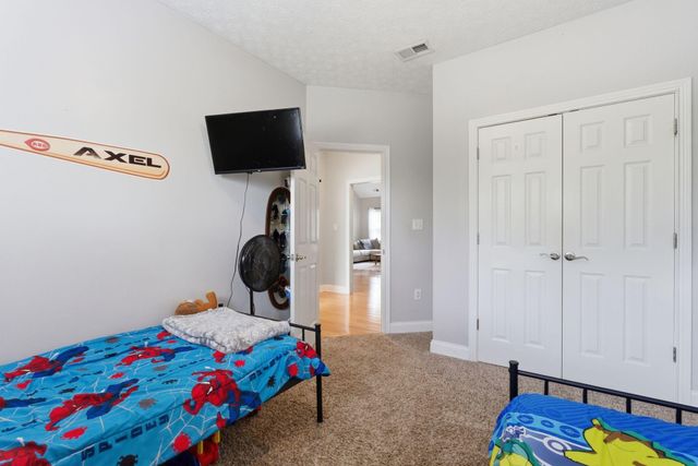 102 Blowing Tree Drive, Georgetown, KY 40324