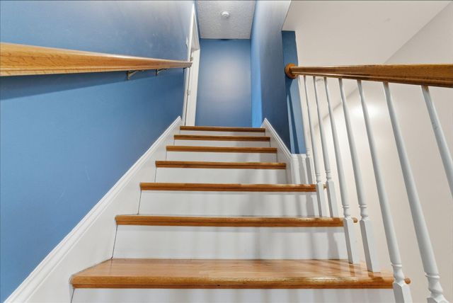 102 Blowing Tree Drive, Georgetown, KY 40324