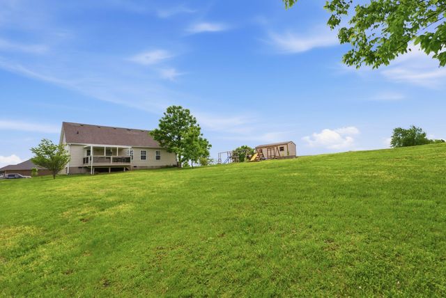 102 Blowing Tree Drive, Georgetown, KY 40324