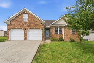 102 Blowing Tree Drive, Georgetown, KY 40324