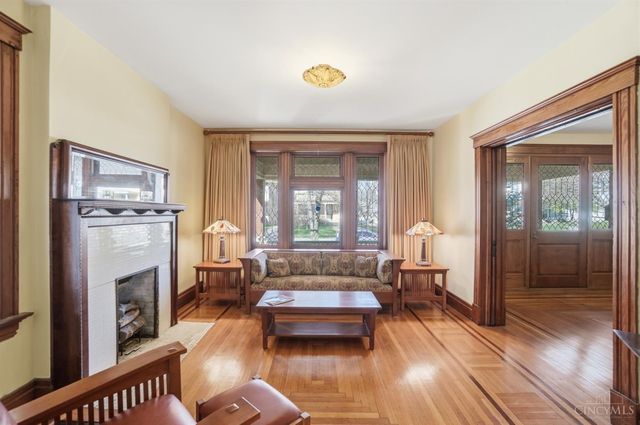 3548 Mooney Avenue, Cincinnati, OH 45208