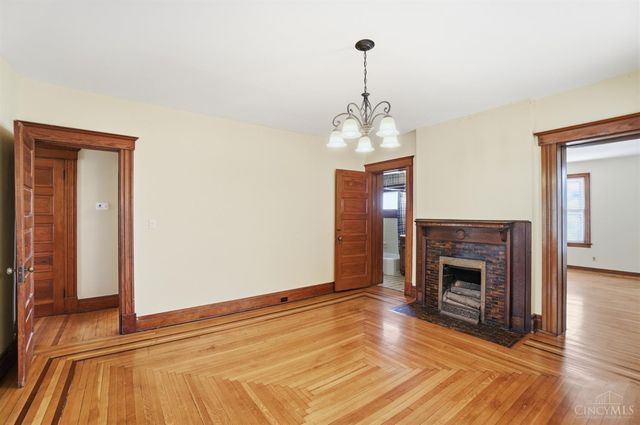 3548 Mooney Avenue, Cincinnati, OH 45208