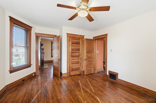 3548 Mooney Avenue, Cincinnati, OH 45208