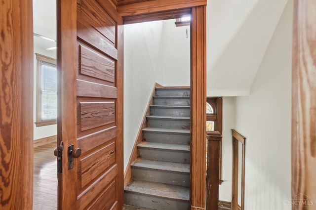 3548 Mooney Avenue, Cincinnati, OH 45208