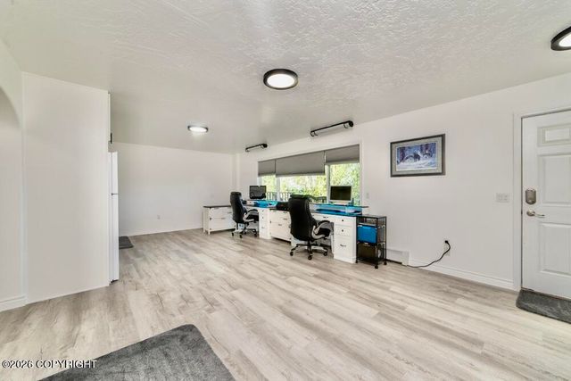 42175 W Lake Court, Soldotna, AK 99669