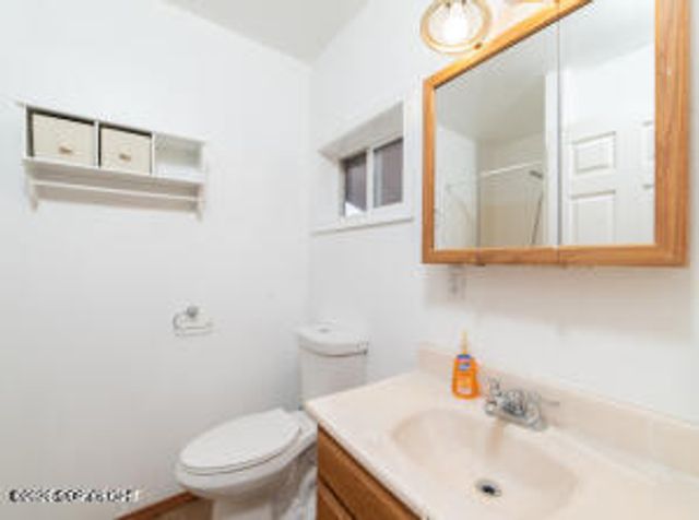 42175 W Lake Court, Soldotna, AK 99669