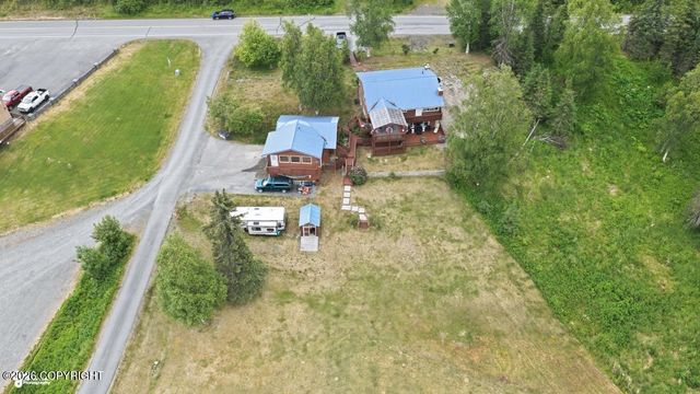 42175 W Lake Court, Soldotna, AK 99669