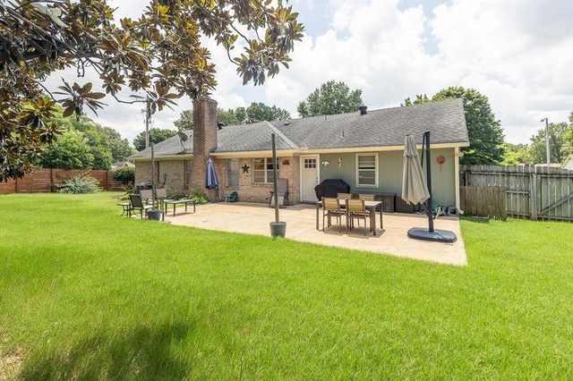 6452 STAR VALLEY DR, Bartlett, TN 38134
