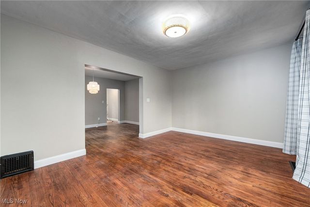 5702 Herman Avenue, Cleveland, OH 44102