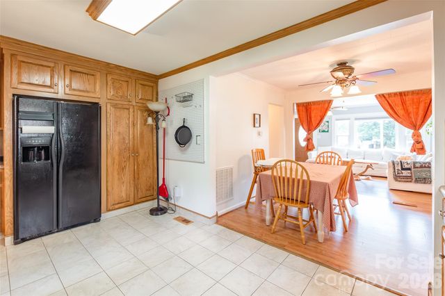 711 Linwood Road, Kings Mountain, NC 28086