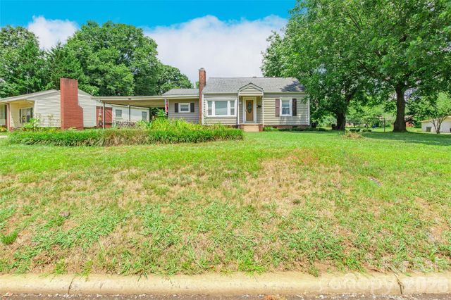 711 Linwood Road, Kings Mountain, NC 28086